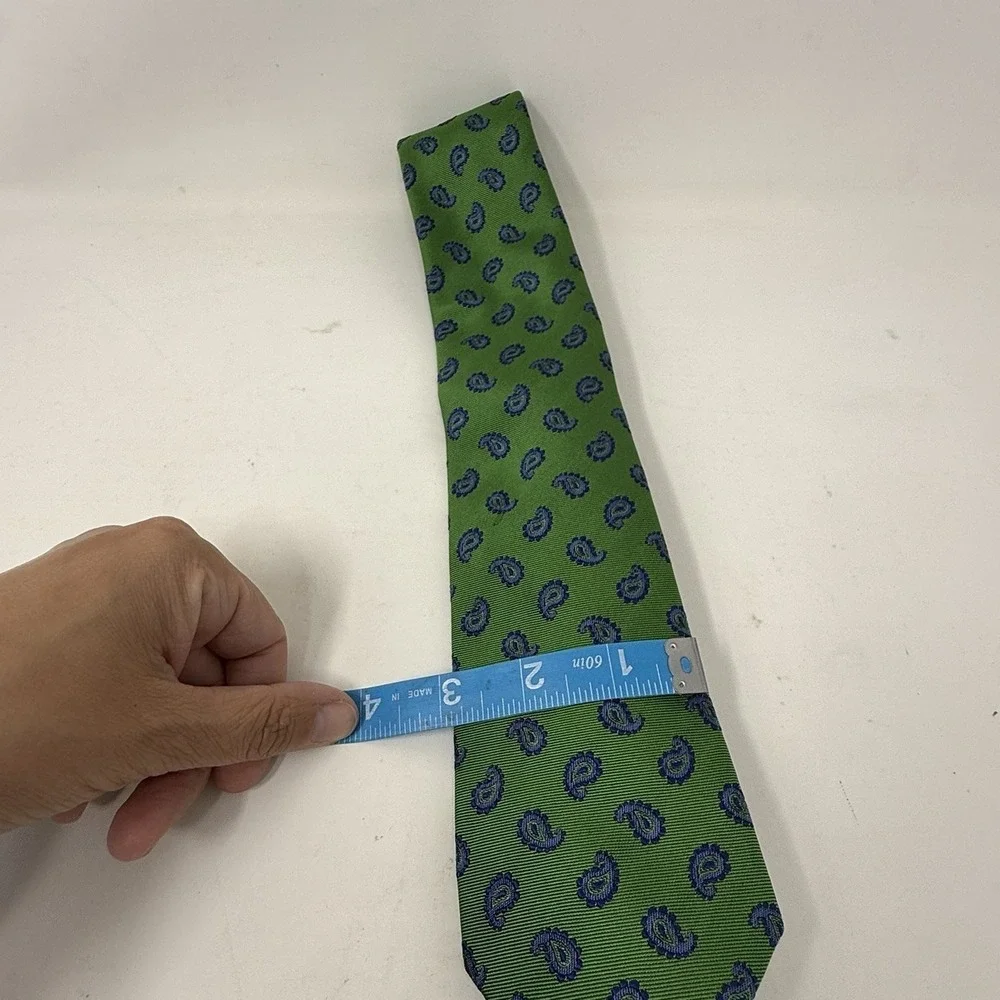 THOMAS PINK Green Paisley Patterned Mens Silk NECK Tie MADE IN ENGLAND 58x3